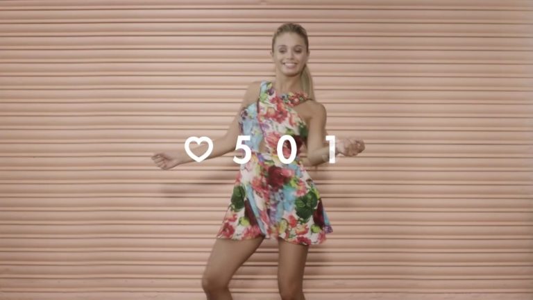 Camiseta “Claro que sí, guapi”: la prenda perfecta para tu estilo diario