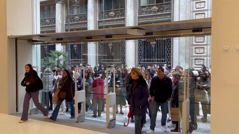 Cuando abre zara en valencia: horarios y ubicaciones actuales