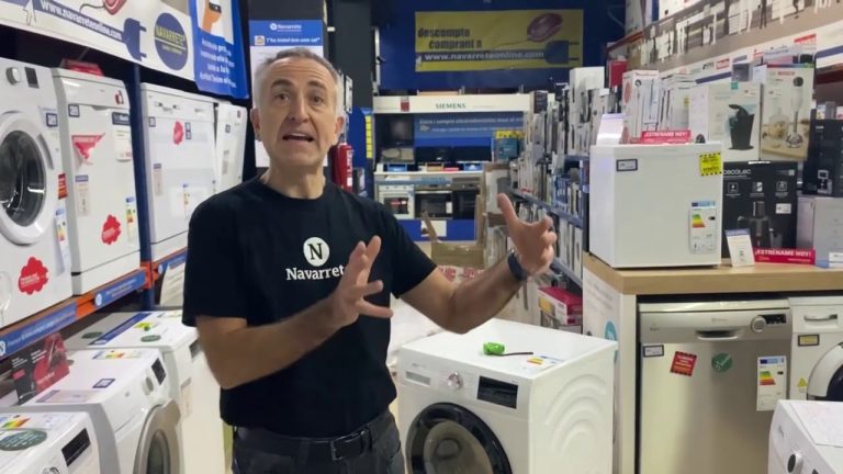 ¿Cuántos pantalones se pueden comprar con 10 kilos?