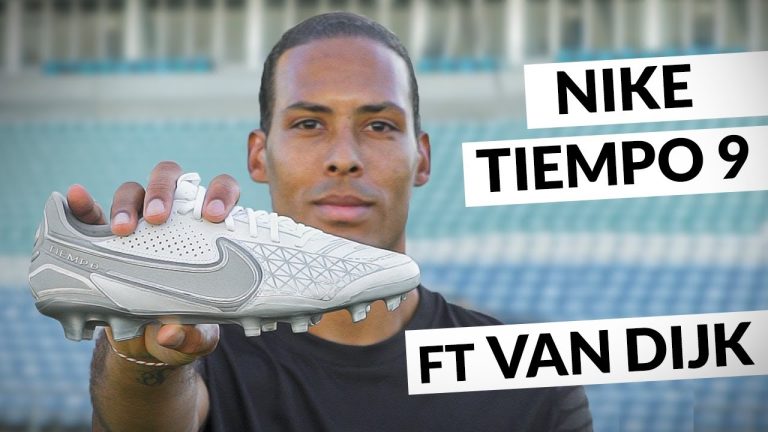 jugadores que usan nike tiempo